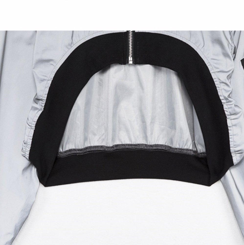 High-low Re-Flex crop jacket - Picture 7 of 8
